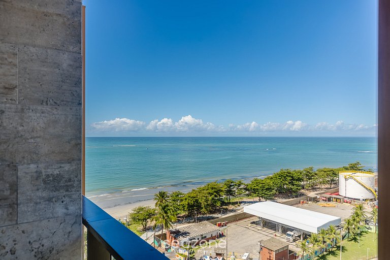 Estudio moderno con balcón a pasos del mar NWT1214