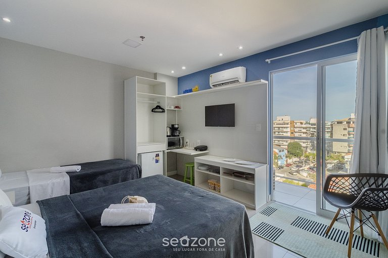 Studio com varanda a minutos da Praia - HSC0518