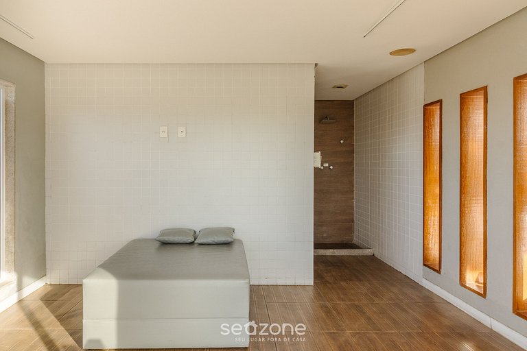 Estancia con piscina y sauna a pocos pasos de la playa en Ca