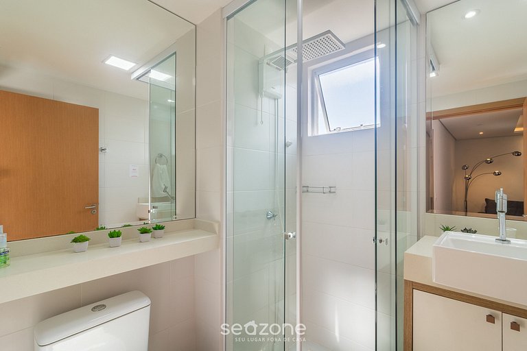 Apto com vista para a praia em Itajuba VAC5604