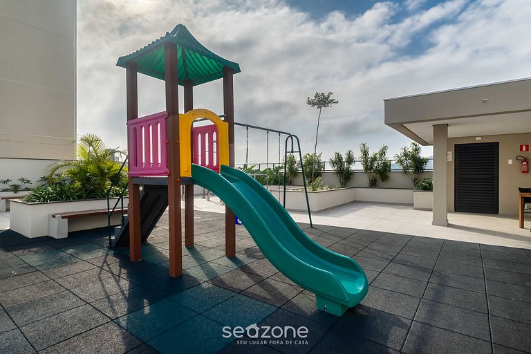 Estancia completa con piscina a 400 m de la playa de Armação