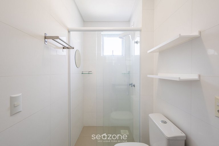 Apto 450m da praia c/ churrasq. e 3 suítes TAH0602