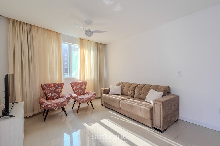 Apto 450m da praia c/ churrasq. e 3 suítes TAH0602