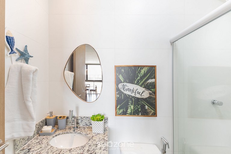 Apto com vista para lagoa e piscina VLL0101