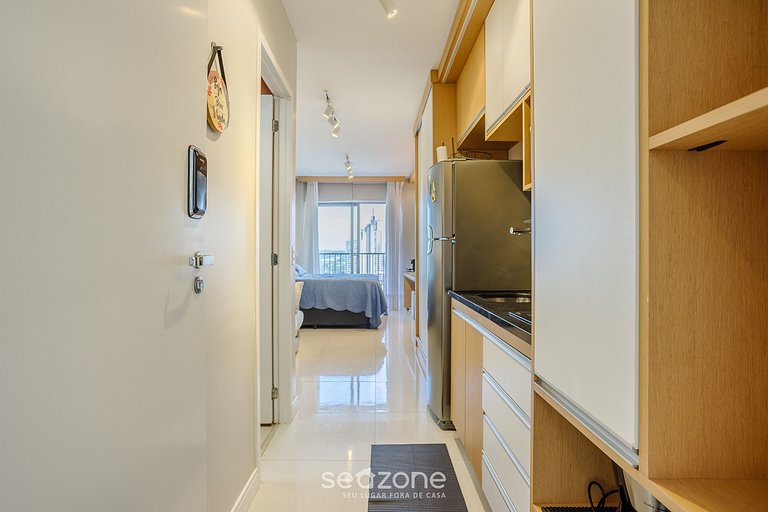 Studio moderno a 290m del metro Faria Lima LOF1405