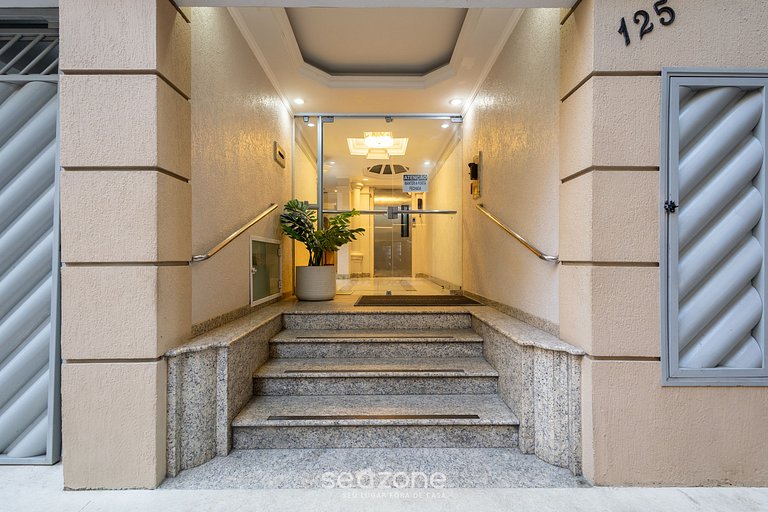 Lindo Apto a 130m da Praia EDN1001