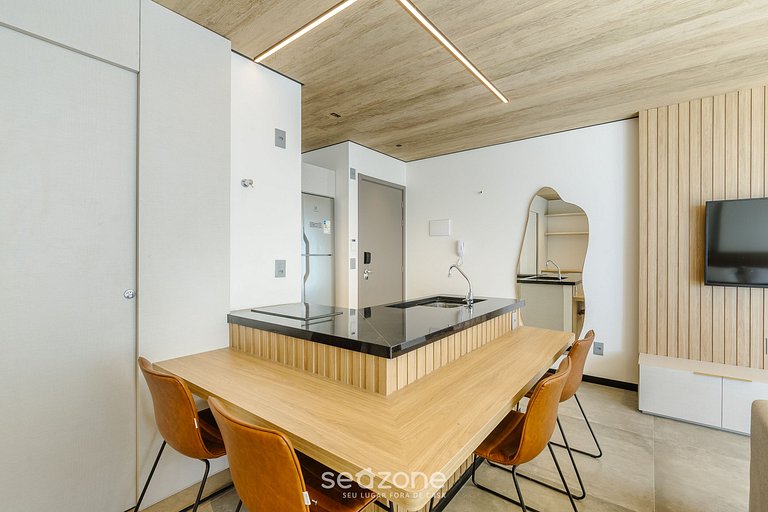 Hermoso estudio con vista lateral al mar NWT1307