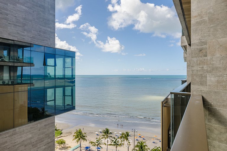 Hermoso estudio con vista lateral al mar NWT1307