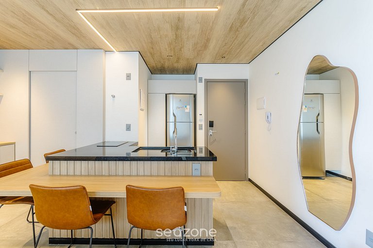 Hermoso estudio con vista lateral al mar NWT1307