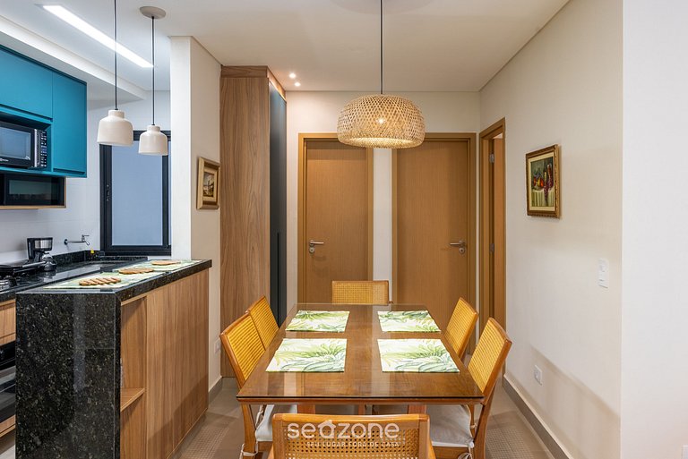 Apto c/ varanda gourmet a passos do Mar HRE0025