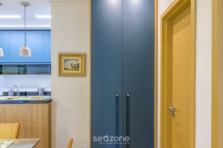 Apto c/ varanda gourmet a passos do Mar HRE0025