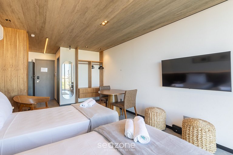 Estudio frente al mar c gimnasio y piscina NWT0412