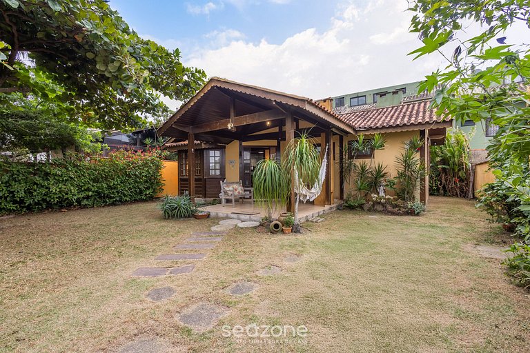 Casa encantadora c/ parrilla junto al mar MON0099