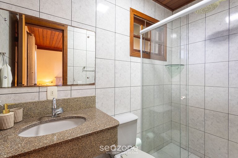 Casa encantadora c/ parrilla junto al mar MON0099