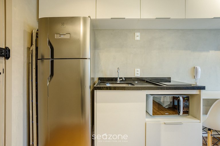 Studio moderno perto de shopping e metrô ISM0619