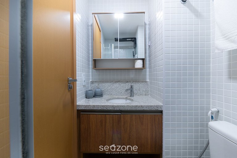 Apto c/ balcón y vista a 300m de la playa SOA0912