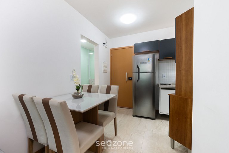 Apto c/ varanda e vista a 300m da Praia SOA0912