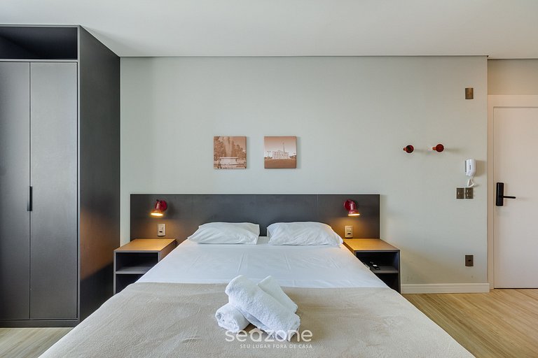 Studio no Centro Hist. prox. Santa Casa TCO0712