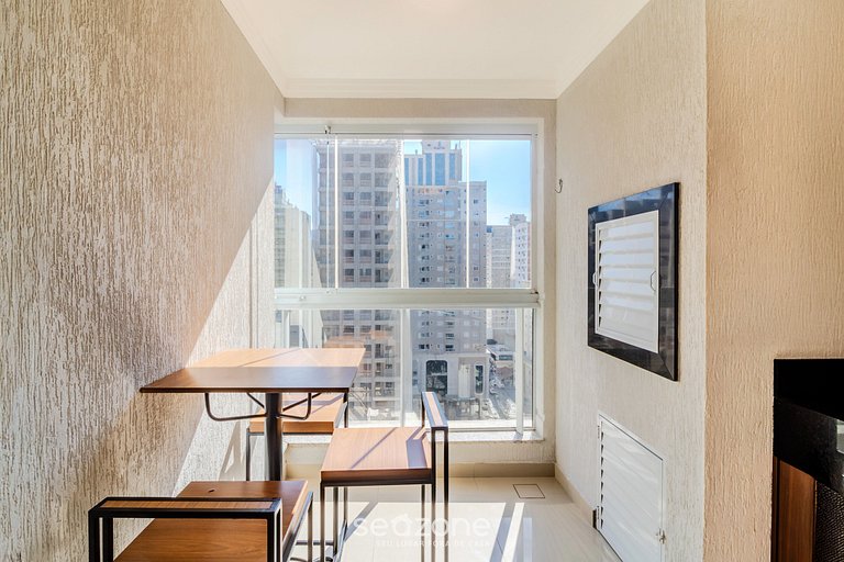 Apto con balcón y parrilla cerca del mar GRI1305