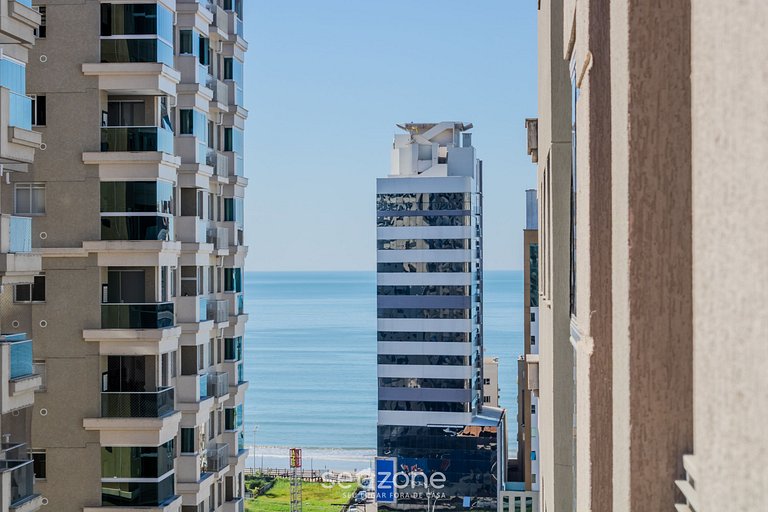 Apto con balcón y parrilla cerca del mar GRI1305