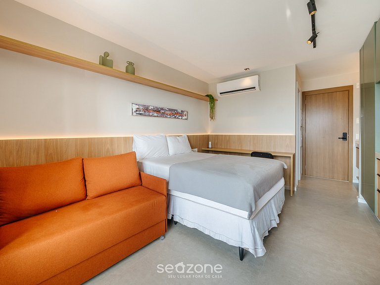 Estudio en Cond. con piscina LIV1104