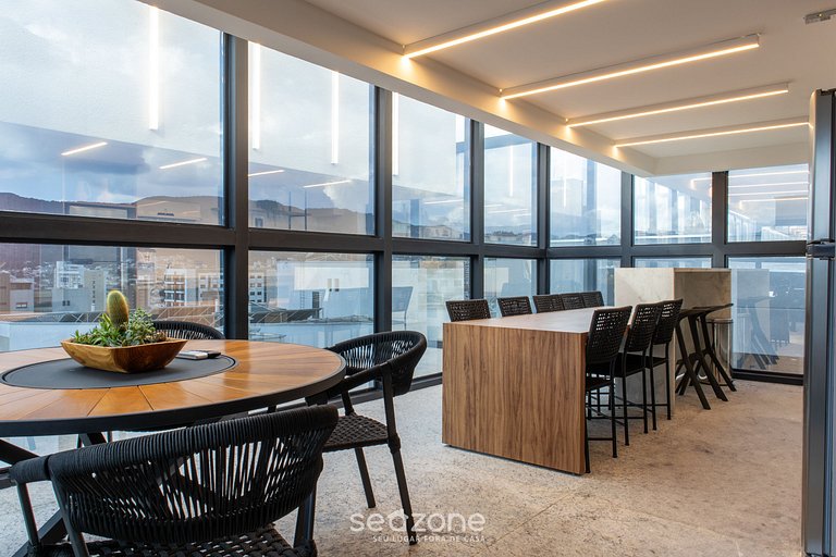 Estadía moderna con piscina y gimnasio - NGO0002