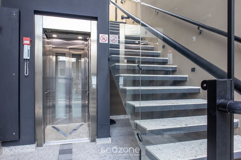 Estadia moderna com piscina e academia - NGO0002