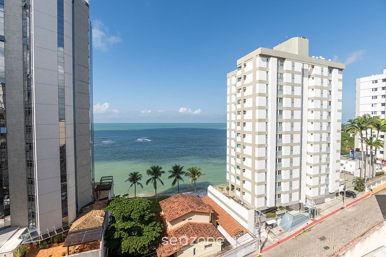 Apto com varanda e vista incrível do mar - STP0903