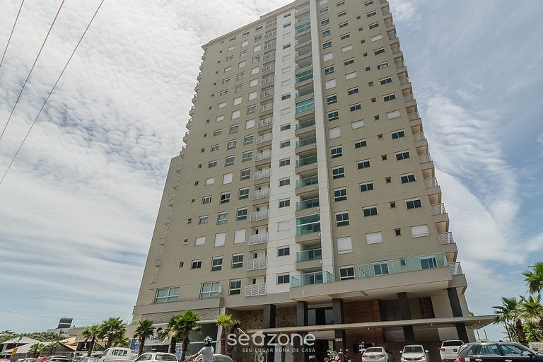 Apto vista mar c/ churrasq. 50m da Praia SHC0606