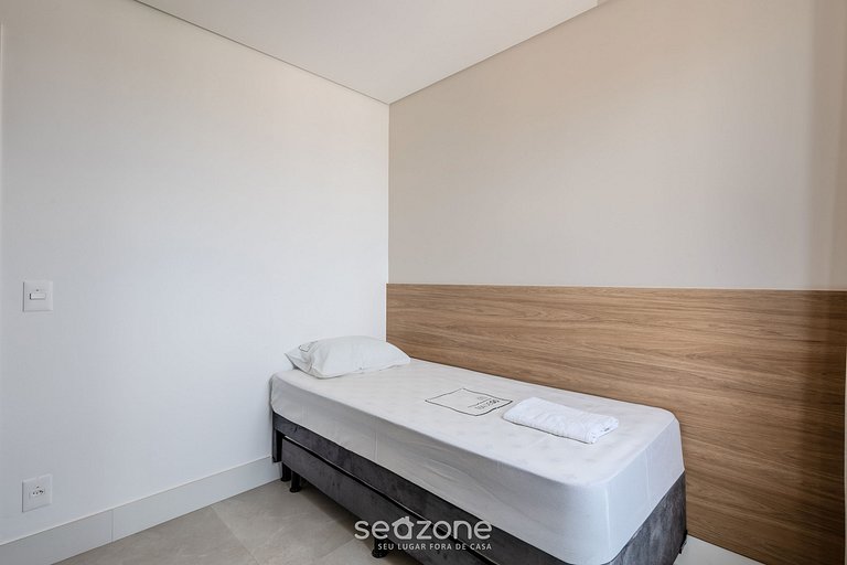 Apto 2Q completo em cond c/ piscina EPK0802