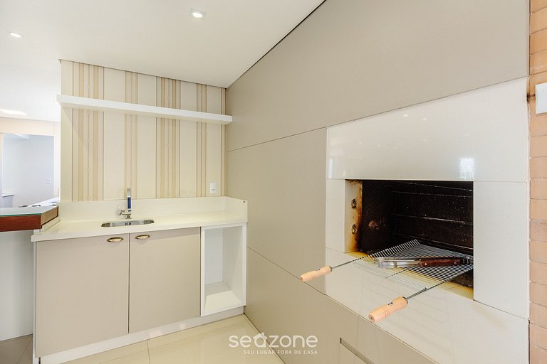 Apto c/ Churrasq. 3Qts 700m do Lago Negro ALT0402