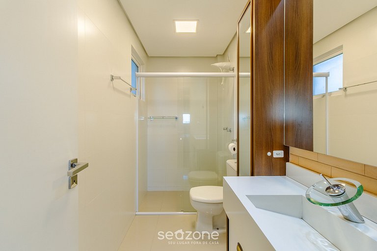 Ap c/ parril, 3 hab, a 700m del Lago Negro ALT0402