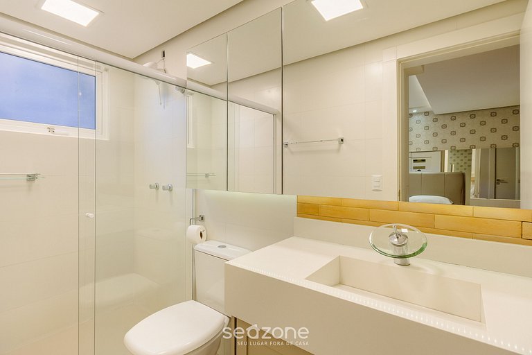 Apto c/ Churrasq. 3Qts 700m do Lago Negro ALT0402