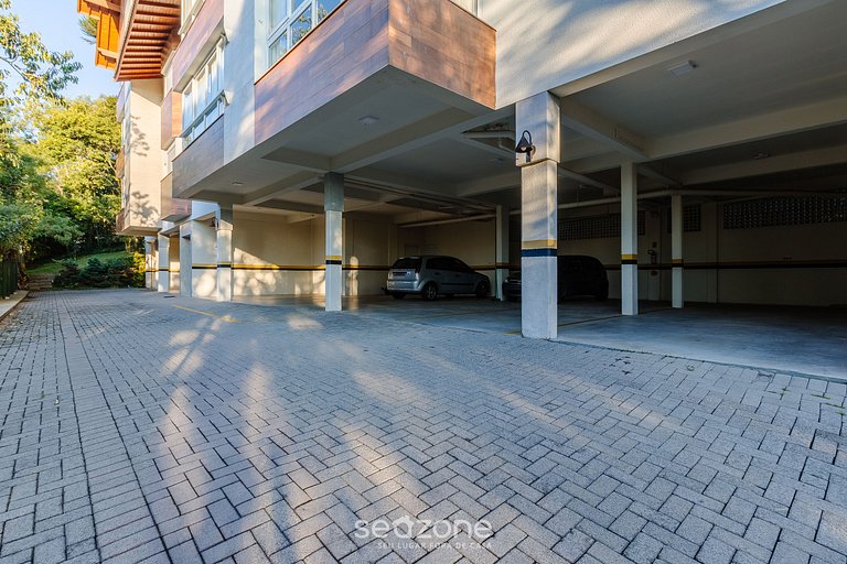 Apto c/ Churrasq. 3Qts 700m do Lago Negro ALT0402