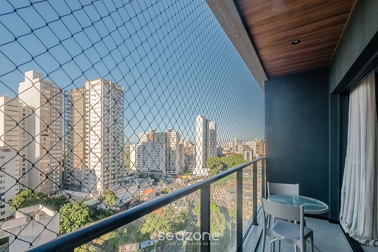Varanda e vista mar em Vitória LIV1011