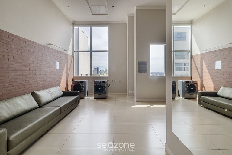 Estudio en cond. con gym y piscina - MBCA0302