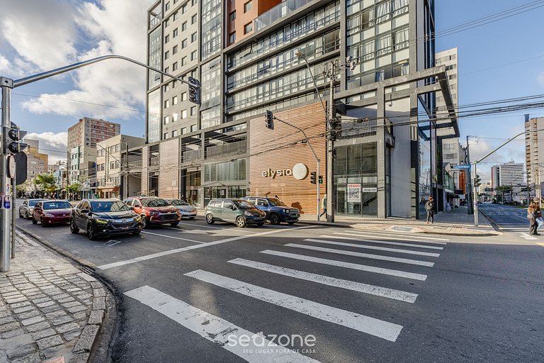 Estancia cómoda y completa en el centro de Curitiba - ECL