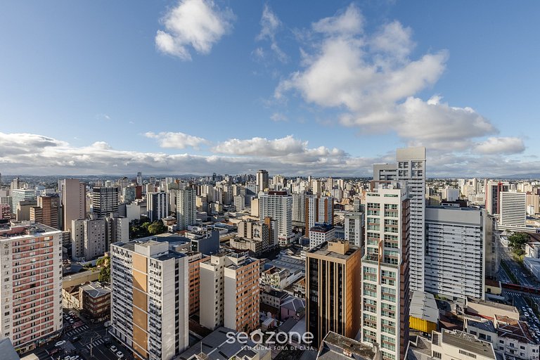 Estadia confortável e completa no Centro de Curitiba - ECL
