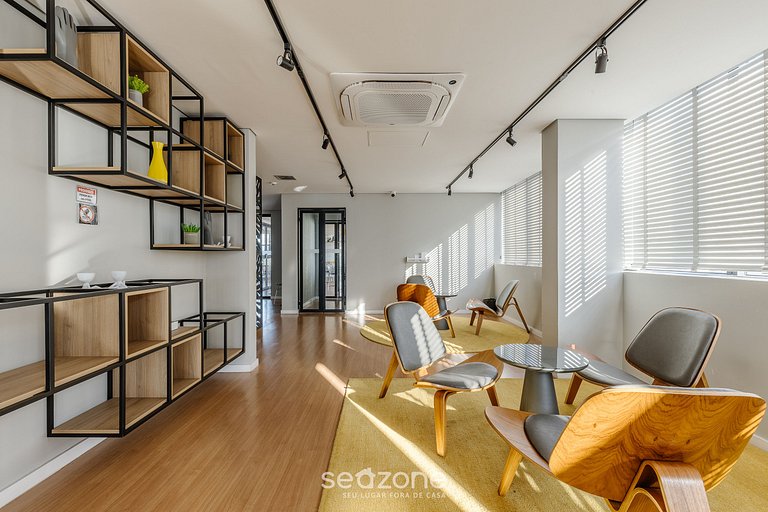 Estancia cómoda y completa en el centro de Curitiba - ECL