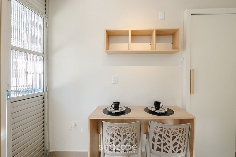 Estudio cerca de la playa y tiendas ADE0003