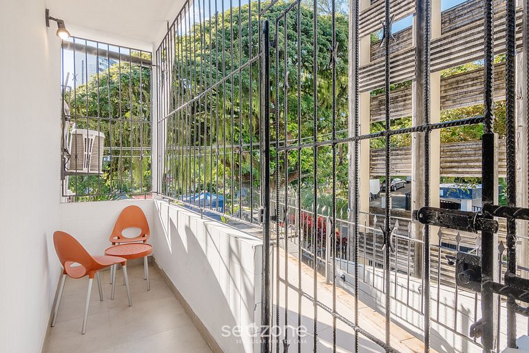 Estudio cerca de la playa y tiendas ADE0003