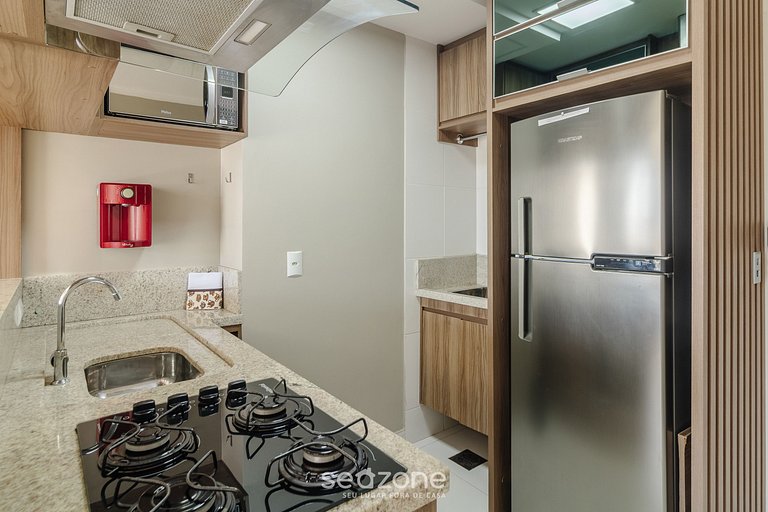 Studio c/ varanda em cond. c/ piscina - WBU2615