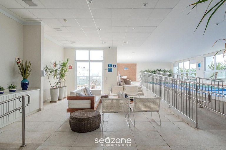 Studio c/ varanda em cond. c/ piscina - WBU2615