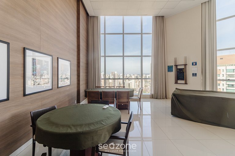 Studio c/ varanda em cond. c/ piscina - WBU2615