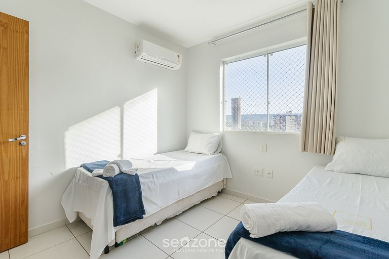 Apto 2Q em Prédio c/ Piscina prox. centro ACM0865