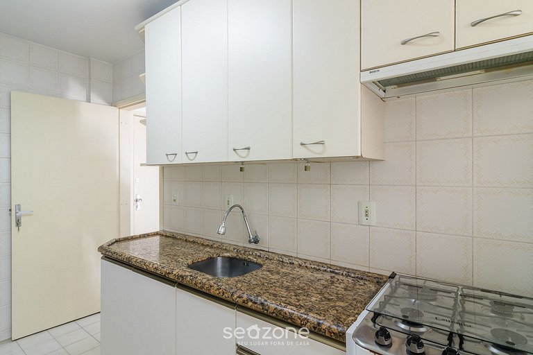 Apto con balcón a 100m de la playa central VTR0033