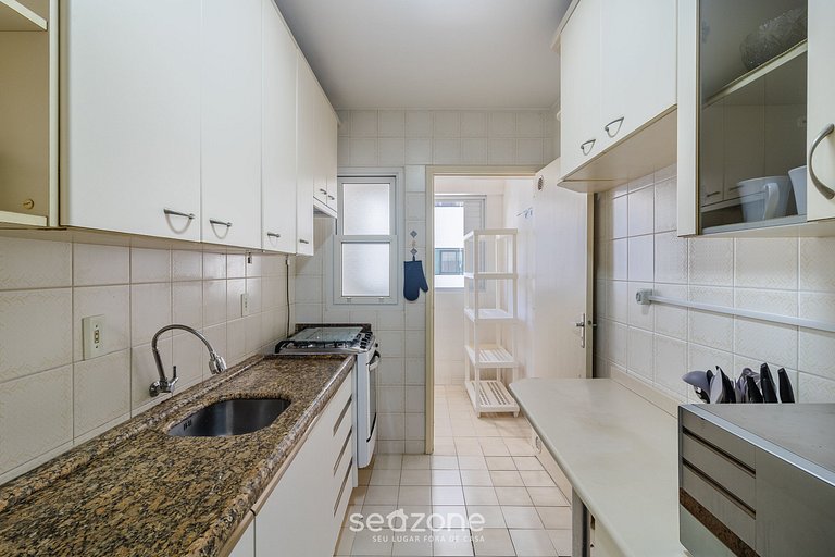 Apto c/ varanda a 100m da praia central - VTR0033