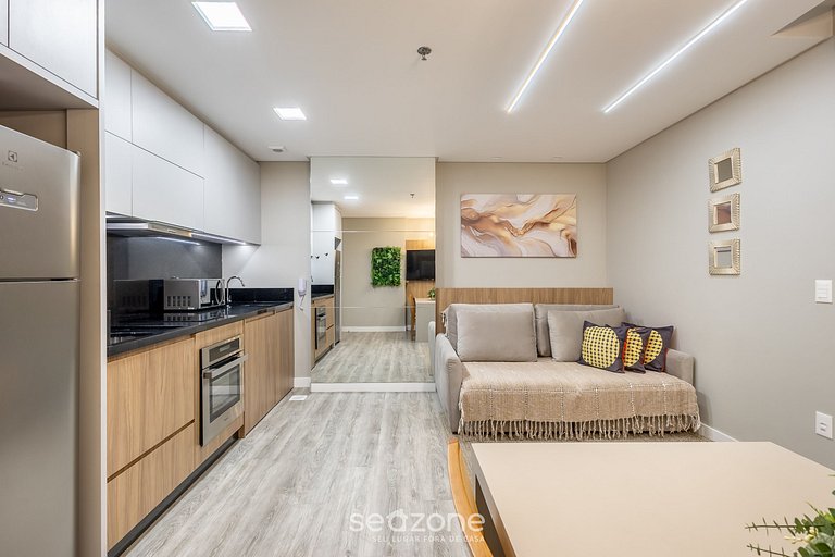 Depto c/ piscina y gym 350m Meia Praia IFT0808