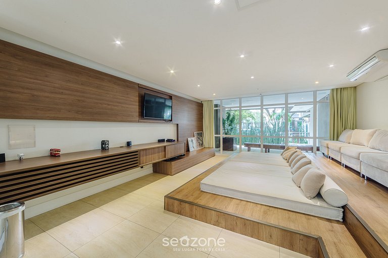 Apto c/ varanda a 750m do B. do Batman PDM0208