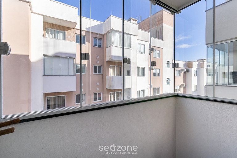 Apto em cond com piscina em Canasvieiras RPC301